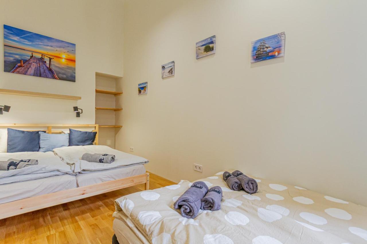 Supercentral Boutique Suite Budapest Exterior photo